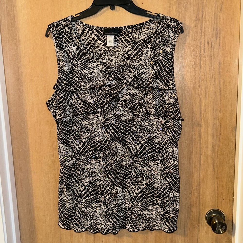 Butterfly black tank